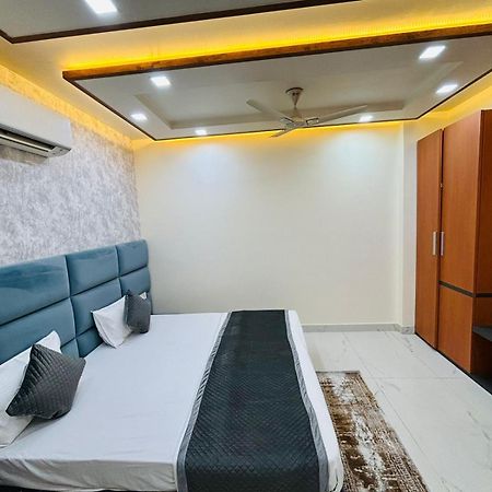 Hotel Town Grand อัครา ภายนอก รูปภาพ